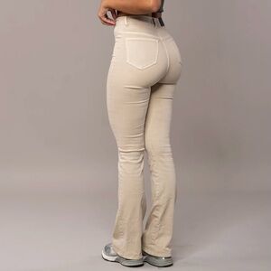 FitJeans Pastel Flared Tan Sand Jeans Size Small Stretchy